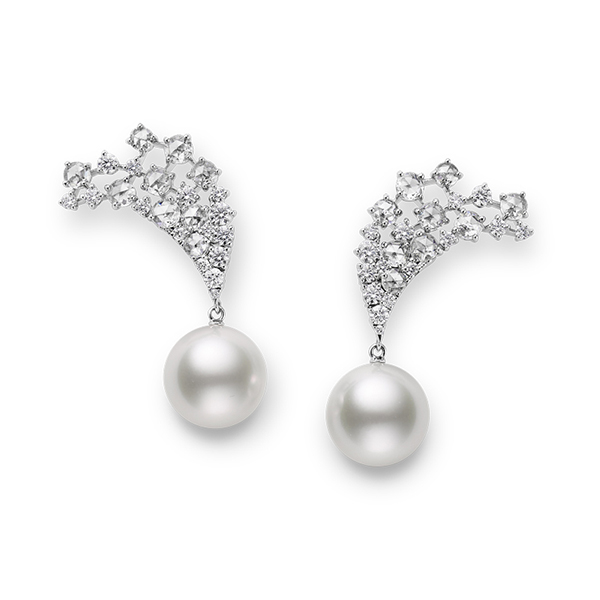 Mikimoto classic South Sea earrings