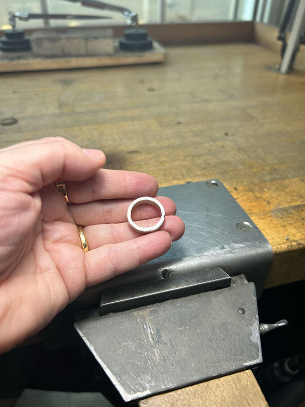 Platinum ring-making workshop