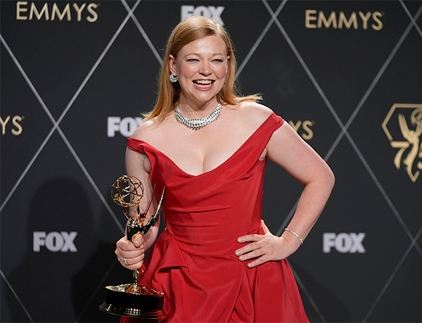 Sarah Snook 2023 Emmys