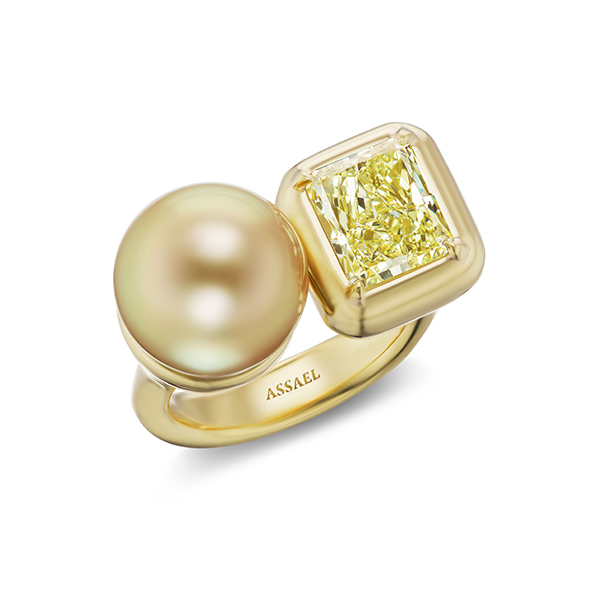 Assael pearl ring