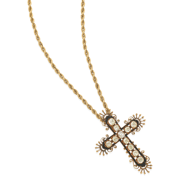 McQueen cross