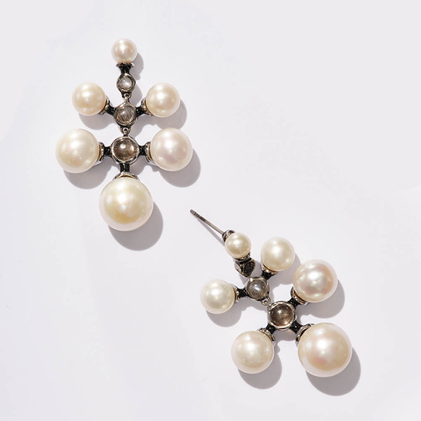 Nakard radiant pearl moonstone earrings