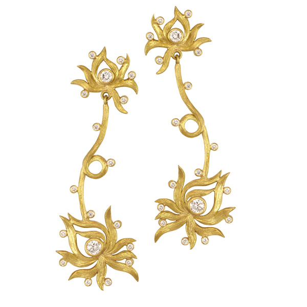 Laurie Kaiser flower earrings