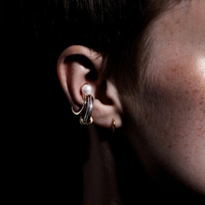 Hirotaka pearl jewelry on model