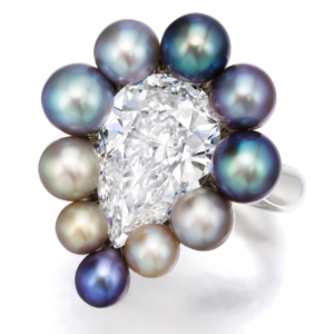 Assael diamond and pearl ring