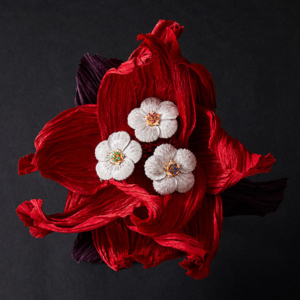 Magnolia Brooches Buccellati