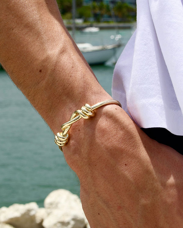 Entangled Knot Bracelet Luis Morais Entangled Knot Bracelet Luis Morais