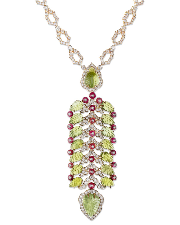 Farah Khan berries pendant Farah Khan berries pendant