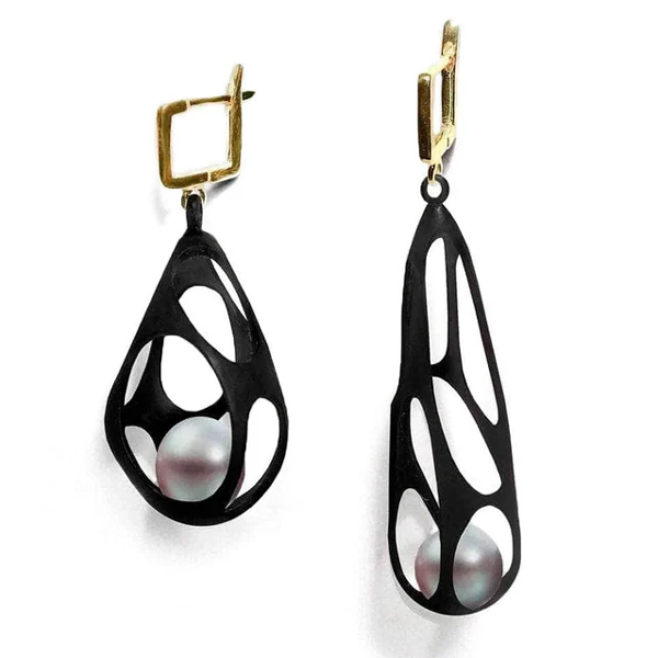 German Kabirski Riona pearl earrings