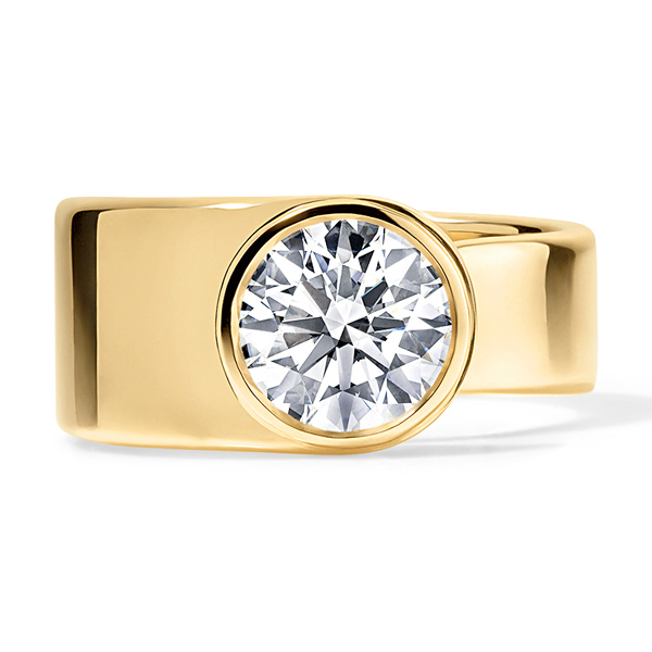 Rosario Nava engagement ring