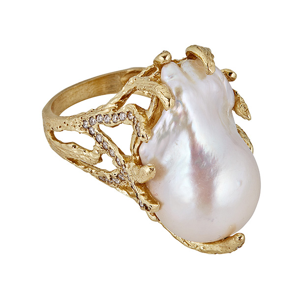 Tanya Farrah pearl ring