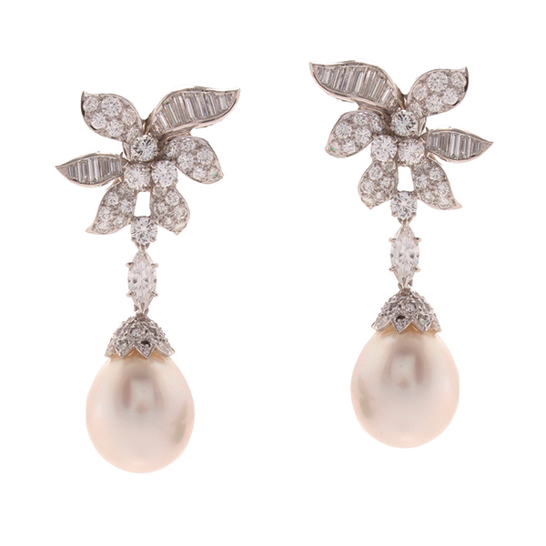 David Webb pearl earrings