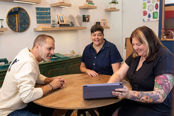 Chouette store meeting