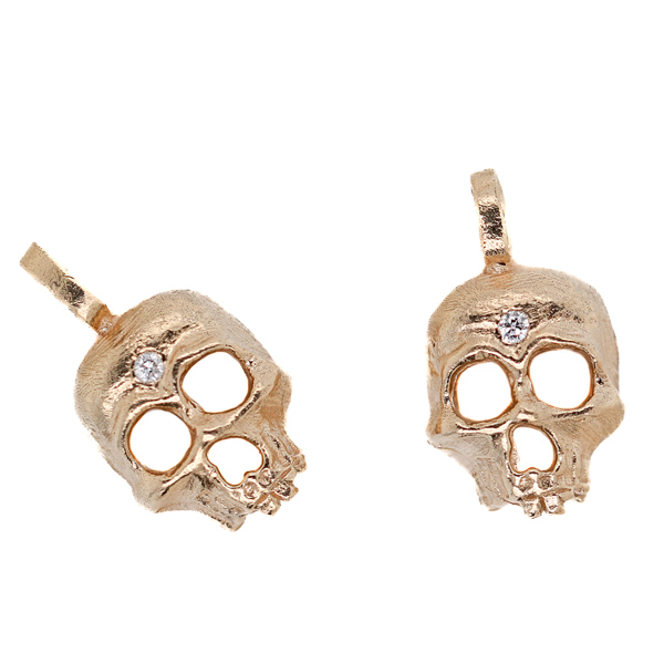 Universal Deco til death pendant