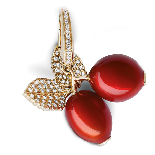 Asprey Woodland Rosehip charm