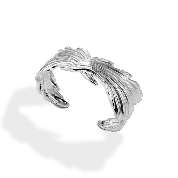 Mene platinum cuff