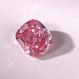 Sothebys The Glowing Rose pink diamond