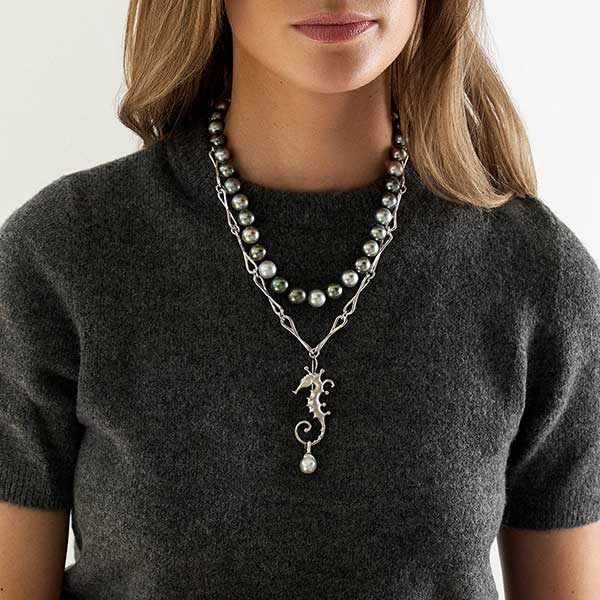 Roseate Cummings Pearls