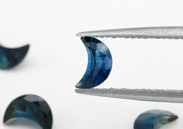Columbia Gem House Crescent Moon Australian Sapphires at Ethical Gem Fair