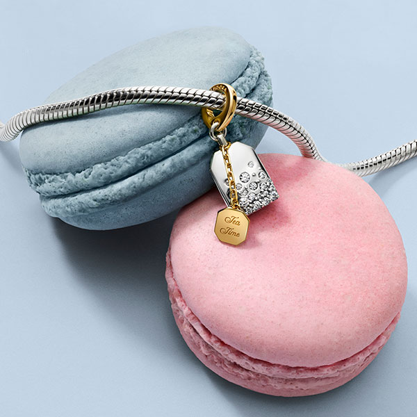 Pandora Bridgerton tea charm
