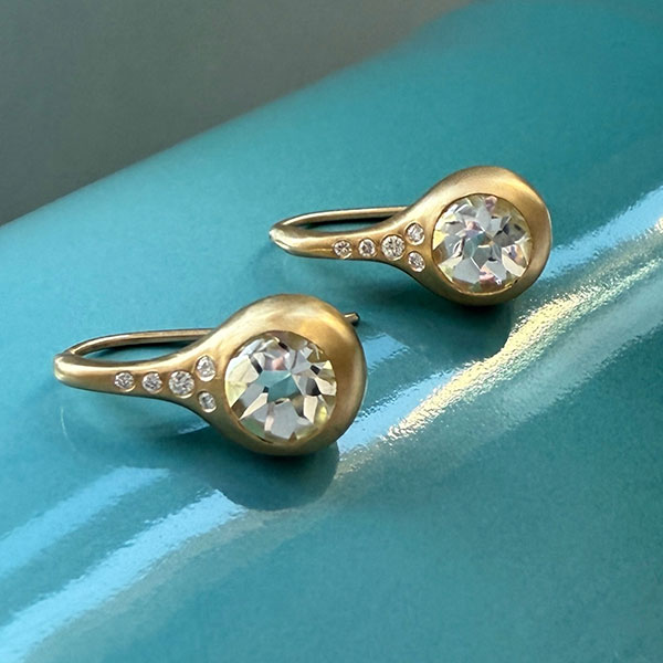 SUNLIT Ocean Droplets topaz