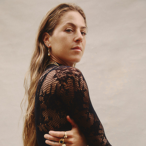 Tini Courtney Tini Courtney