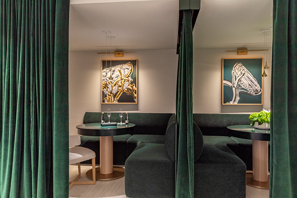 Brilliant Earth Beverly Hills flagship coves