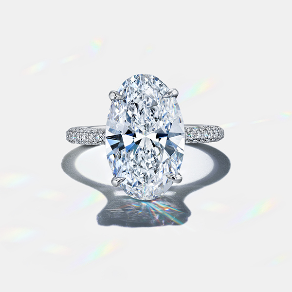 Martin Katz oval diamond-ring