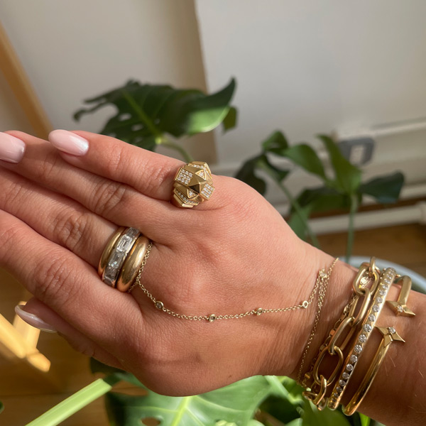 Rockaway mini pyramid ring