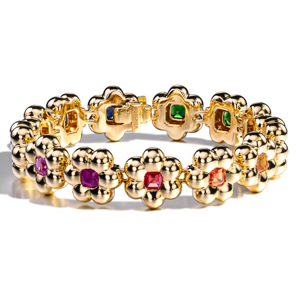 Boochier flower puff bracelet