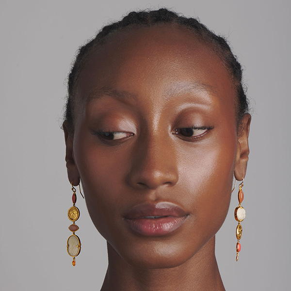 Hysteria Chandelier earring