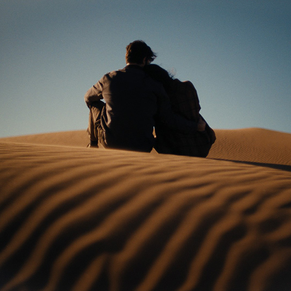 Desert diamonds bridal sand