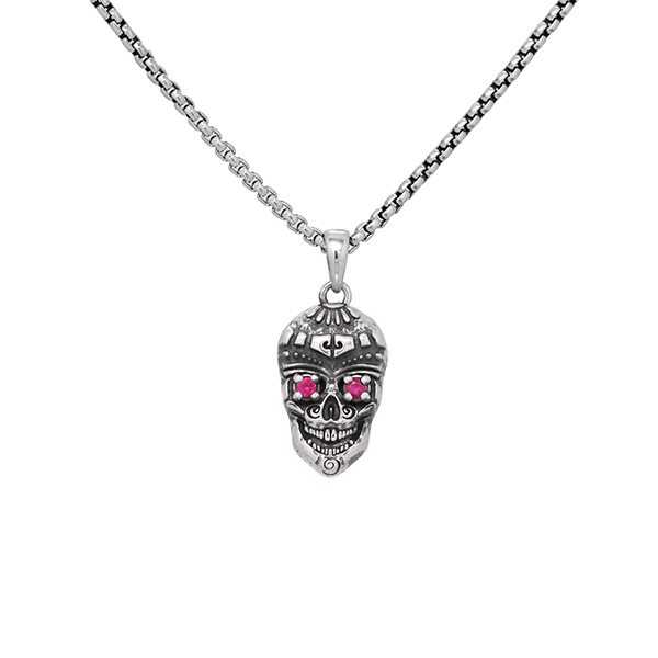 SantanaNowUnidadSilverSkullNecklaceFrontredsapphire