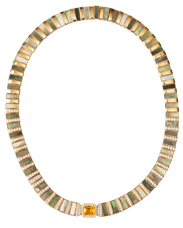 Stone mother of pearl necklace Stone mother of pearl necklace