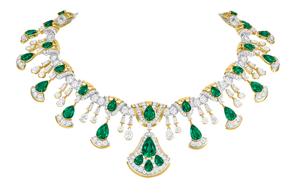 VCAemeraldneckace VCAemeraldneckace