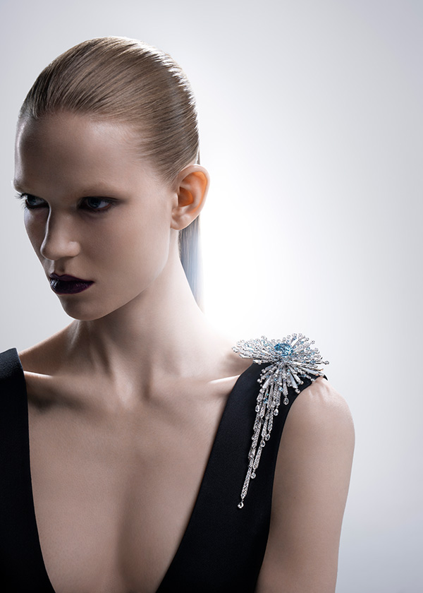 Mikimoto High brooch