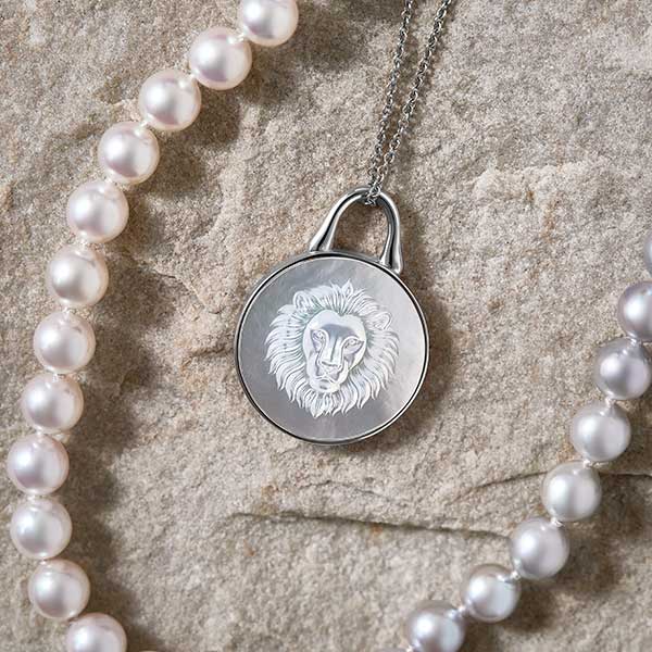 roseate odyssey lion pendant roseate odyssey lion pendant
