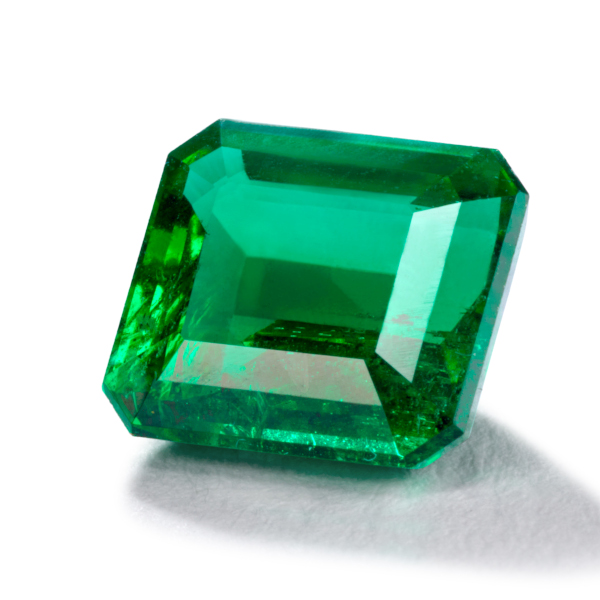 A faceted emerald from Eshed-Gemstar