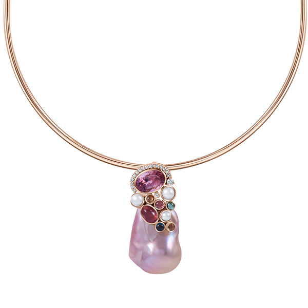 Mariyeh Ghelichkhani pink baroque pendant Mariyeh Ghelichkhani pink baroque pendant