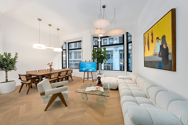 Diamond condo living Diamond condo living